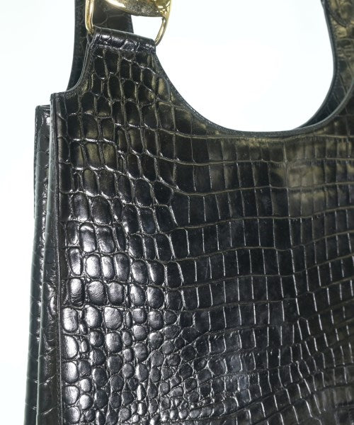 Salvatore Ferragamo กระเป๋าถือขนาดใหญ่