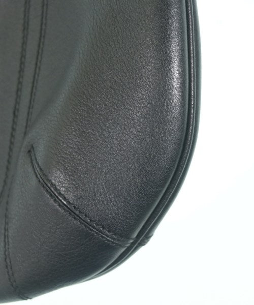 Salvatore Ferragamo กระเป๋าสะพาย