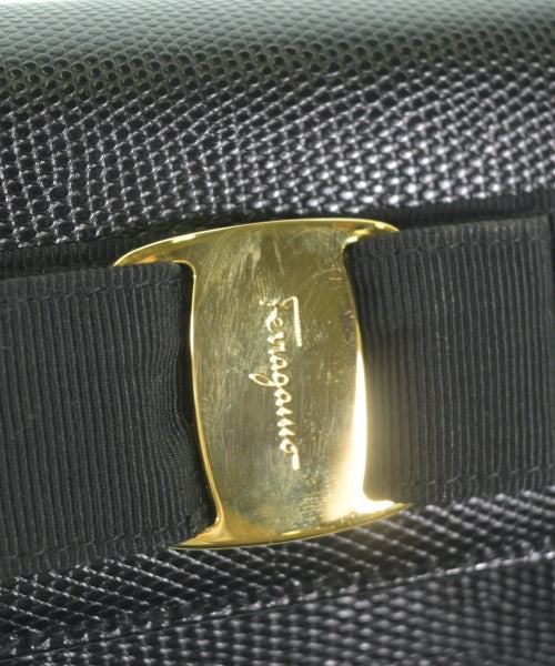Salvatore Ferragamo กระเป๋าสะพาย