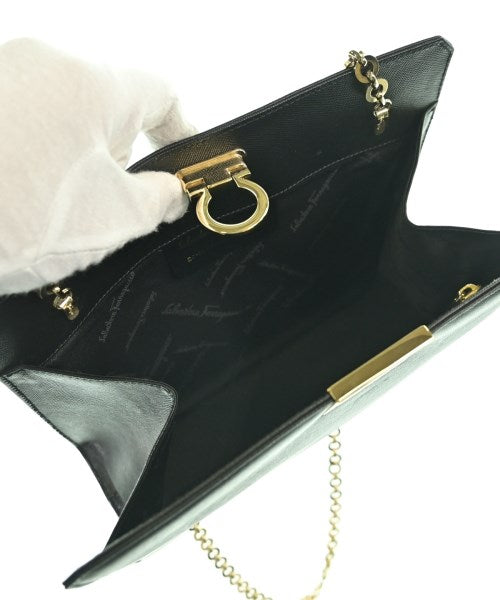 Salvatore Ferragamo กระเป๋าสะพาย
