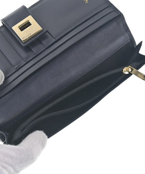 Salvatore Ferragamo กระเป๋าสตางค์/กระเป๋าใส่เหรียญ