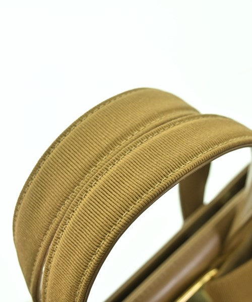 Salvatore Ferragamo กระเป๋าถือ