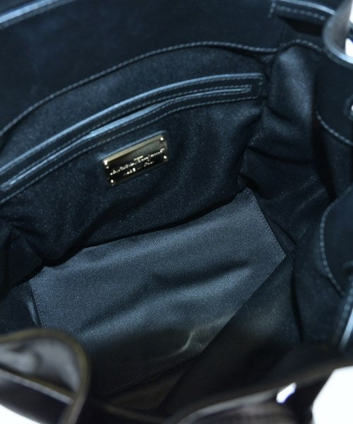 Salvatore Ferragamo เป้สะพายหลัง