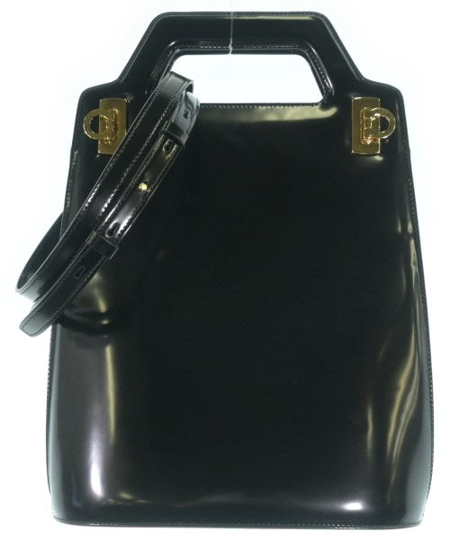 Salvatore Ferragamo กระเป๋าสะพาย