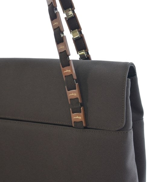 Salvatore Ferragamo กระเป๋าสะพาย