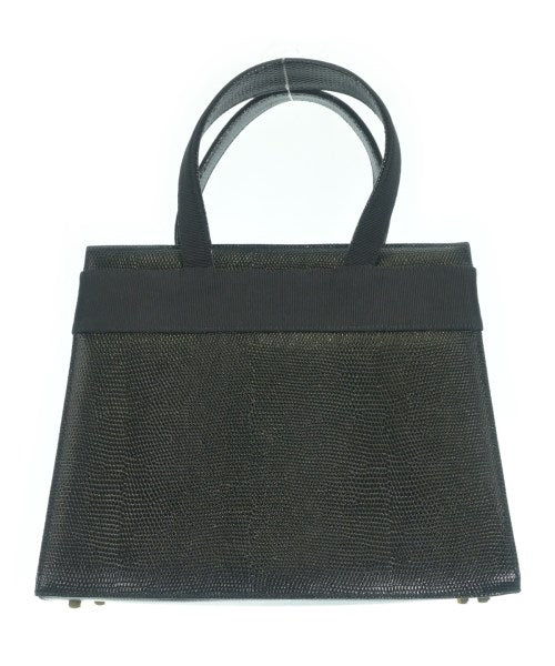 Salvatore Ferragamo กระเป๋าสะพาย