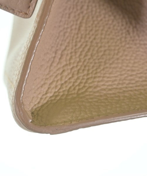 Salvatore Ferragamo กระเป๋าถือ