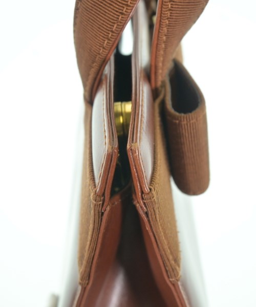 Salvatore Ferragamo กระเป๋าสะพาย