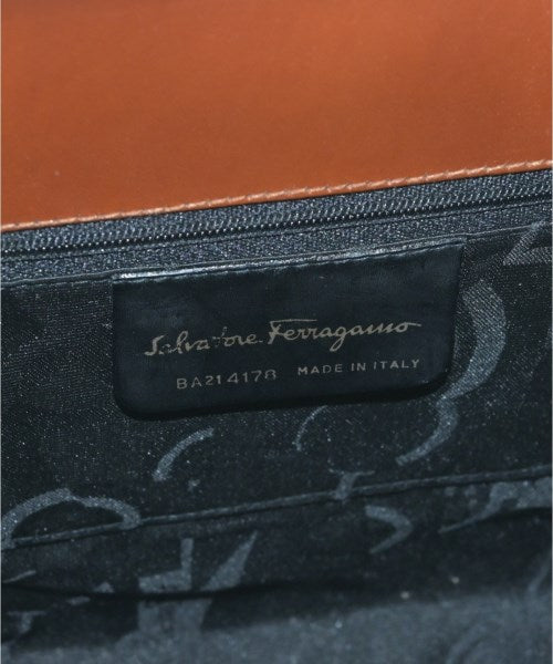 Salvatore Ferragamo กระเป๋าสะพาย