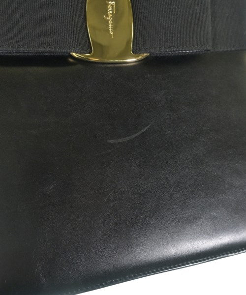 Salvatore Ferragamo กระเป๋าถือ