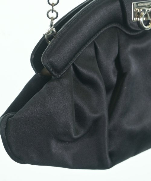 Salvatore Ferragamo กระเป๋าสะพาย