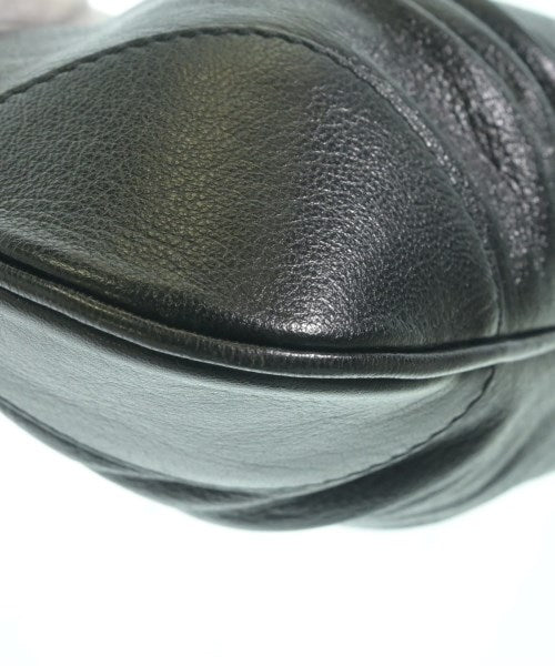 Salvatore Ferragamo กระเป๋าสะพาย