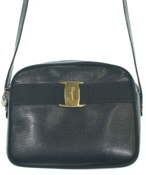Salvatore Ferragamo กระเป๋าสะพาย