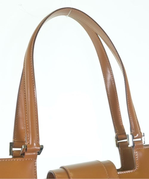 Salvatore Ferragamo กระเป๋าถือ