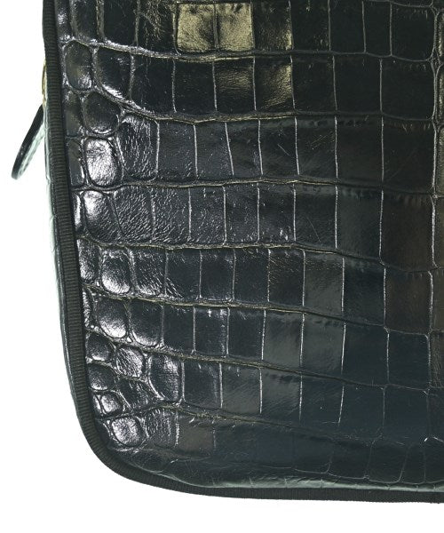 Salvatore Ferragamo กระเป๋าสะพาย