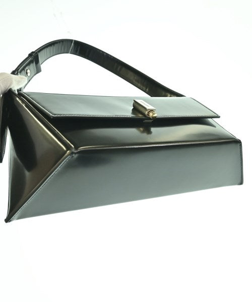 Salvatore Ferragamo กระเป๋าถือขนาดใหญ่
