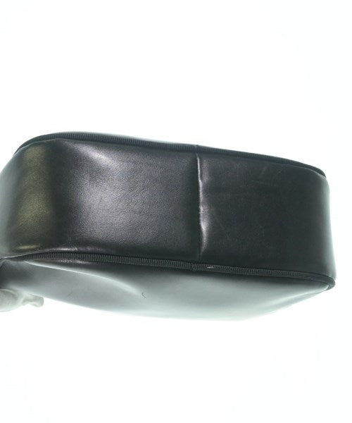 Salvatore Ferragamo กระเป๋าสะพาย