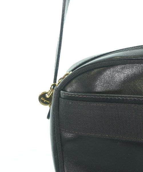 Salvatore Ferragamo กระเป๋าสะพาย