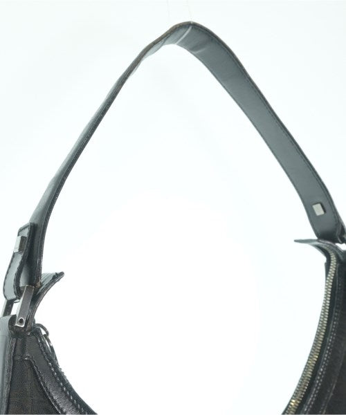 Salvatore Ferragamo กระเป๋าสะพาย