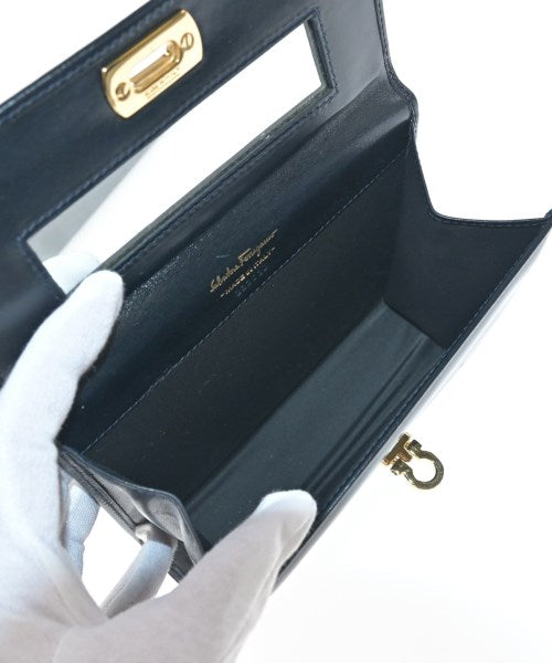 Salvatore Ferragamo กระเป๋า