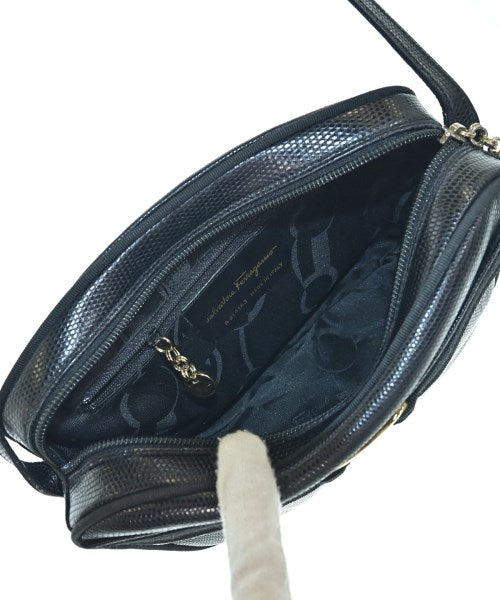 Salvatore Ferragamo กระเป๋าสะพาย