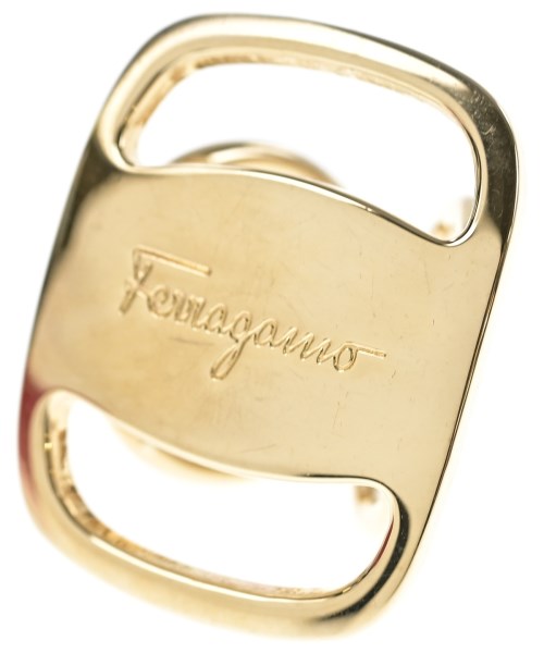 Salvatore Ferragamo อื่นๆ