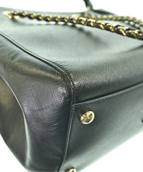Salvatore Ferragamo กระเป๋าถือ