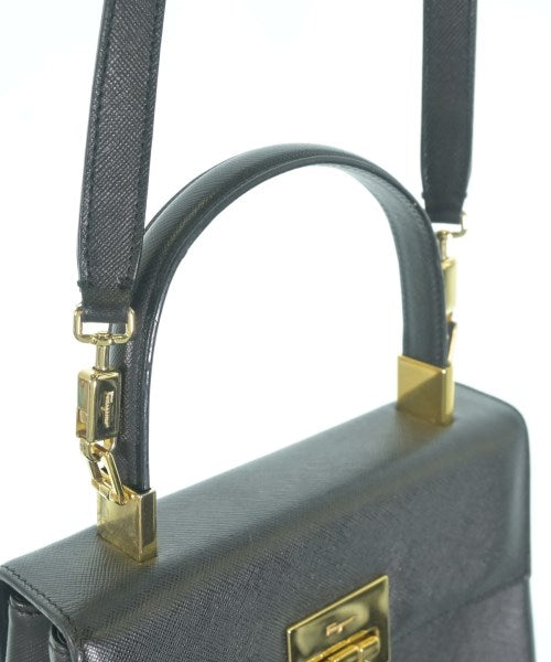 Salvatore Ferragamo กระเป๋าสะพาย