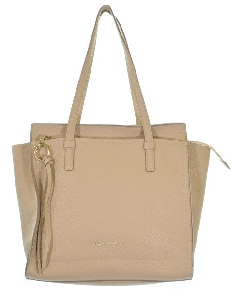Salvatore Ferragamo กระเป๋าถือขนาดใหญ่