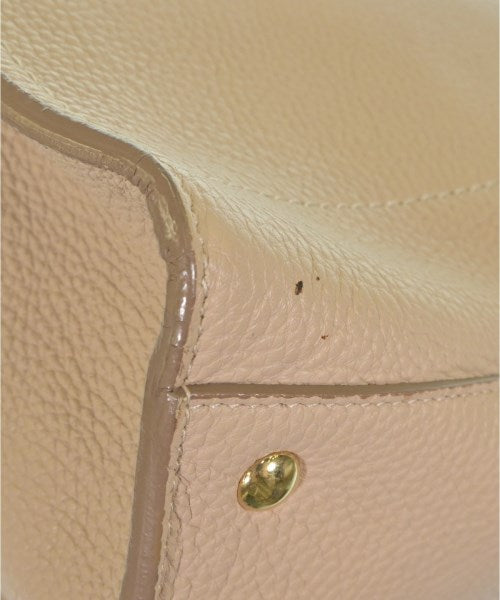 Salvatore Ferragamo กระเป๋าถือขนาดใหญ่