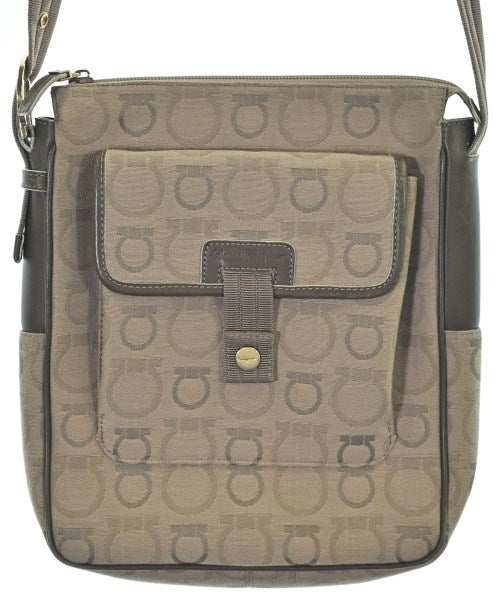 Salvatore Ferragamo กระเป๋าสะพาย