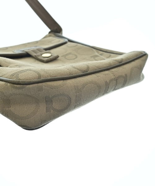 Salvatore Ferragamo กระเป๋าสะพาย
