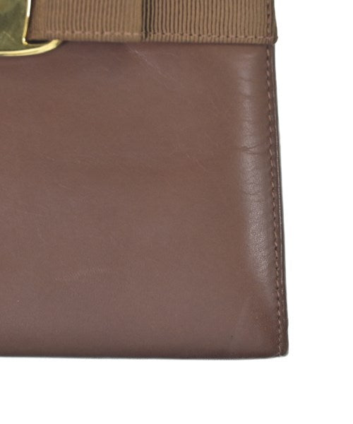 Salvatore Ferragamo กระเป๋าสะพาย