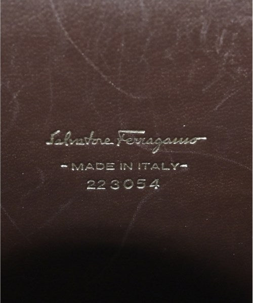 Salvatore Ferragamo กระเป๋าสะพาย
