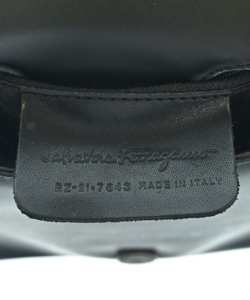 Salvatore Ferragamo กระเป๋าสะพาย