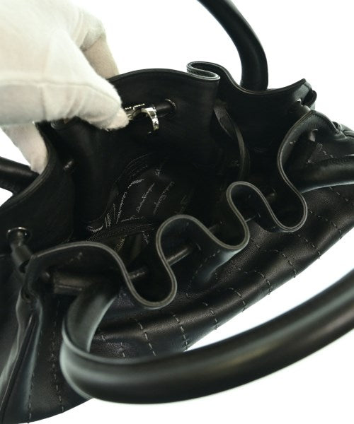 Salvatore Ferragamo กระเป๋าถือ