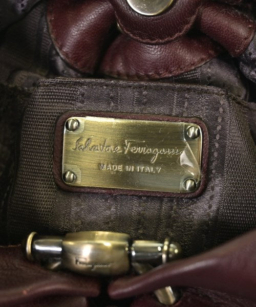 Salvatore Ferragamo กระเป๋าถือ