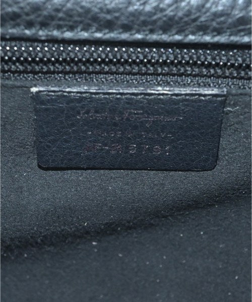 Salvatore Ferragamo กระเป๋าถือ