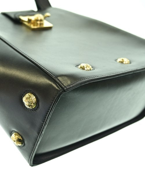 Salvatore Ferragamo กระเป๋าสะพาย