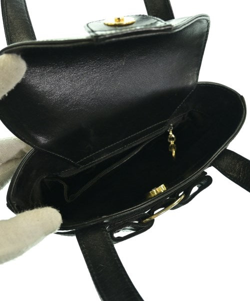 Salvatore Ferragamo กระเป๋าถือ