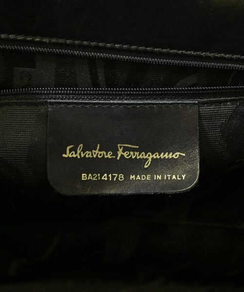 Salvatore Ferragamo กระเป๋าถือ
