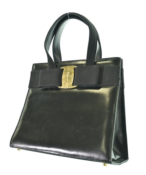 Salvatore Ferragamo กระเป๋าถือ