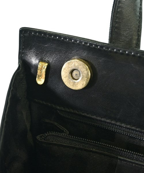 Salvatore Ferragamo กระเป๋าถือ
