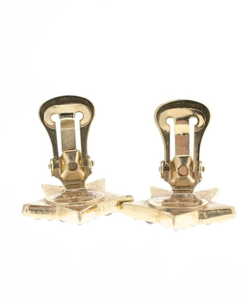 Salvatore Ferragamo ต่างหู