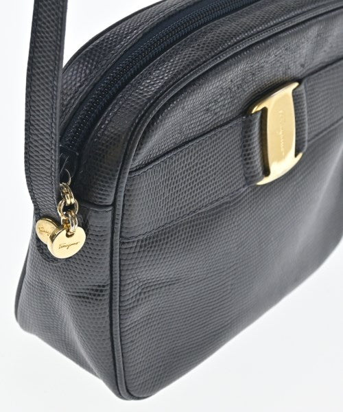 Salvatore Ferragamo กระเป๋าสะพาย