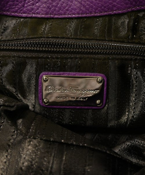 Salvatore Ferragamo กระเป๋าถือ