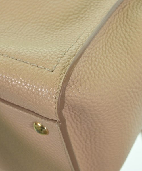 Salvatore Ferragamo กระเป๋าถือ