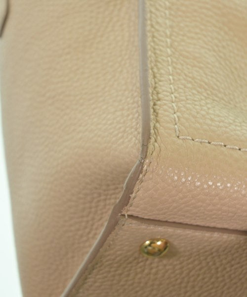 Salvatore Ferragamo กระเป๋าถือ