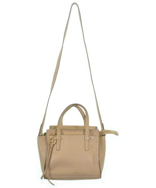 Salvatore Ferragamo กระเป๋าถือ