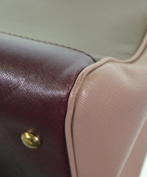 Salvatore Ferragamo กระเป๋าถือ